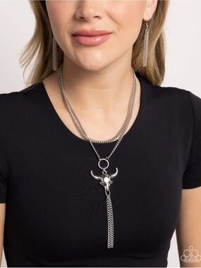 Layered Longhorn Silver Necklace